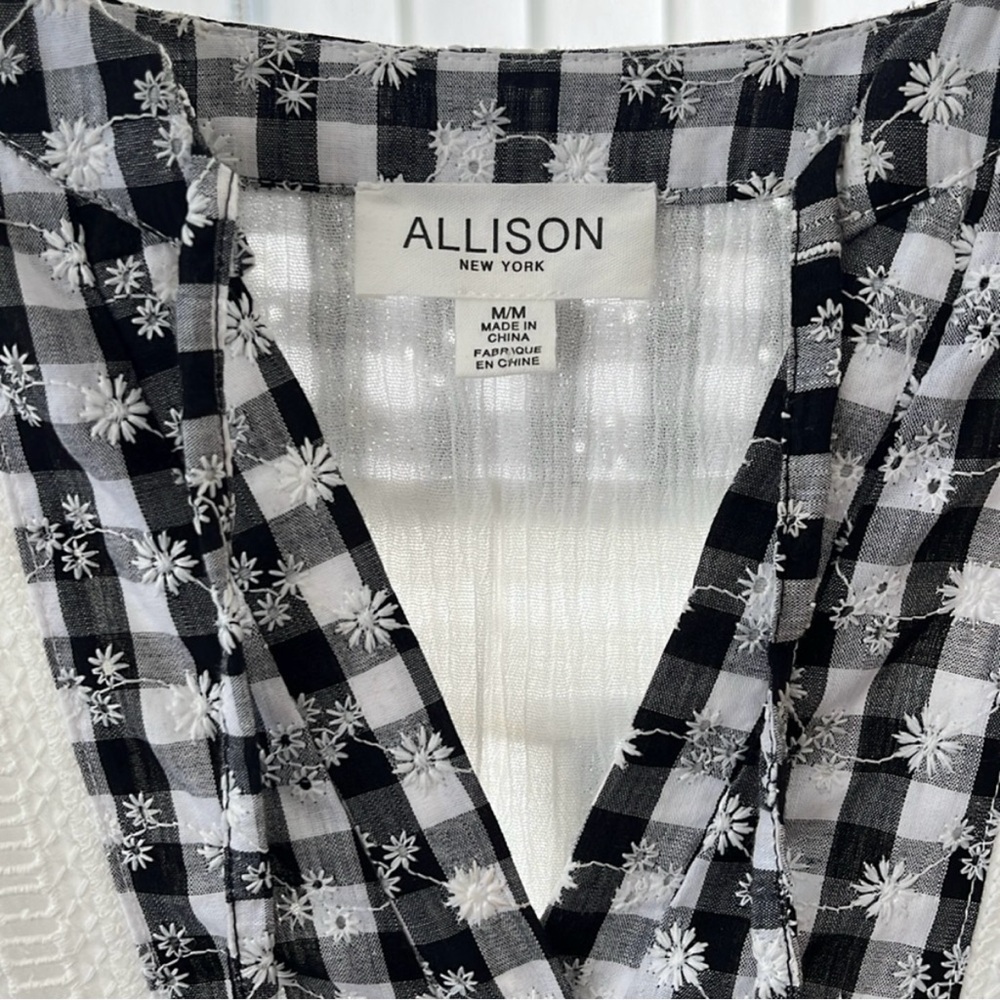 NWOT Allison New York Dropped Waist Women's Black & White Summer Dress - Picture 3 of 10